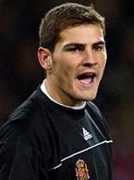 Икер Касильяс