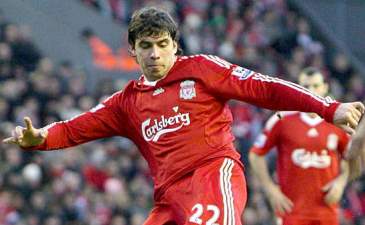 Эмилиано Инсуа, АР