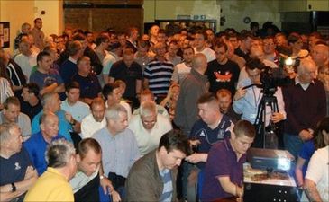 В Москве бы их разогнали, фото ВВС