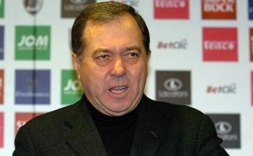 Эмилиу Маседу, abola.pt