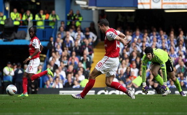 Один из трех от ван Перси, фото Getty Images