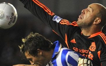 Рейна в действии, Reuters