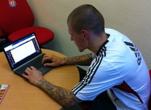 Мартин все сам написал, фото 188BET