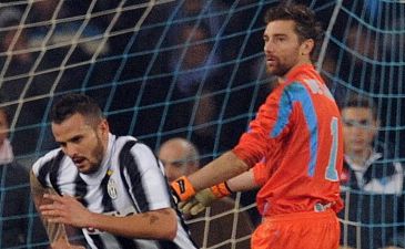 Пепе бывают разные:белые,полосатые..., Getty Images