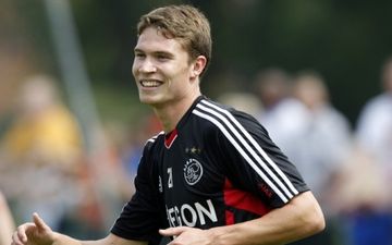 Дерк Буррихтер, fcupdate.nl