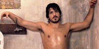 Горячий итальянский парень Дженнаро Гаттузо