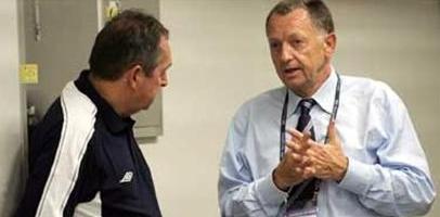 Жан-Мишель Ола (справа) и Жерар Улье, фото thebestol-78.sport24.com