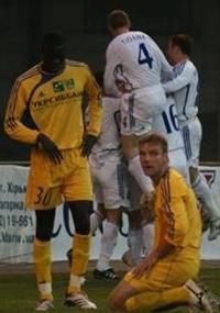 Триумф на фоне трагедии, фото metallist.kharkov.ua