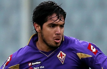 Фиорентина может не отпустить Варгаса в Интер