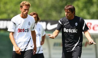 - Че-то я очкую... - Да ты успокойся! фото mediaset.it