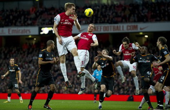 Мертезакер бьет, но не забивает, фото Getty Images