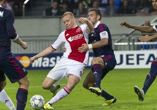 Колбейнн Сигторссон, Reuters