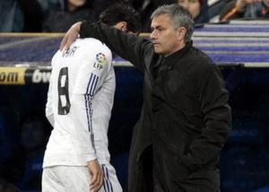 Остаешься на скамейке, фото Reuters