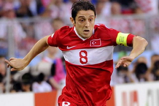 Нихат Кавечи