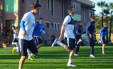 Тренировка подопечных Рамоса, фото fcdnipro.ua