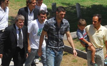 Мариано Андухар снова в Эстудиантесе, фото Ole