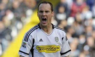 Стив фон Берген, АР