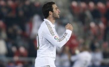 На выход?, AP PHOTO