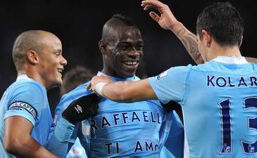 Балотелли окрылен любовью. Getty Images