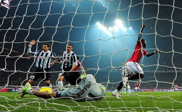 Тот самый гол-фантом. Фото Getty Images