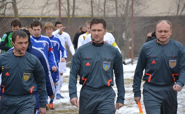 Понеслась! Фото ФК Металлург Д