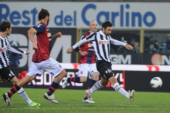 Так Вучинич сравнял счет. Фото Getty Images