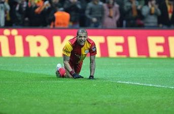 Фелипе Мело, sabah.com.tr