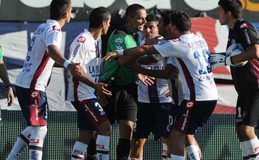 Протесты Сан-Лоренсо, фото Ole