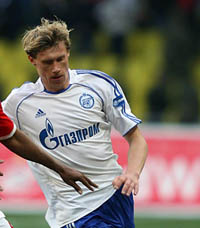 Интеллектуал из Питера :) fc-zenit.ru