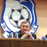 Подарок Альтману от команды понравился, фото profootball.com.ua