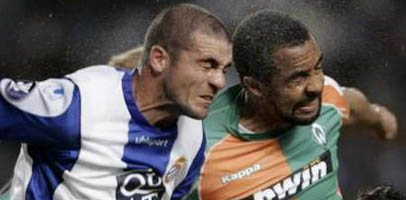 Герой и антигерой: Пандиани против Овомойелы, Reuters