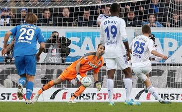 Хунтелаар сравнивает счет, Getty Images