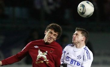 Семшов (справа) в борьбе с Романом Еременко, Getty Images