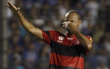 Дейвид де Соуза реагирует на упущенный момент, Reuters