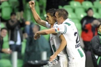 Душан Тадич (слева), fcupdate.nl