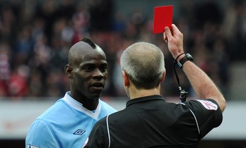 Очередное удаление Марио Балотелли, фото Getty Images