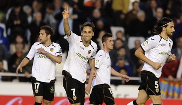 Валенсия разобралась с Райо, Getty Images