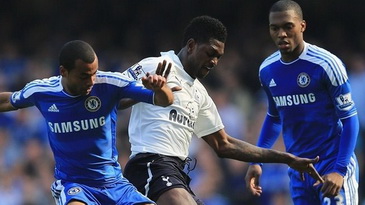 Коул (слева) против Адебайора, Getty Images 