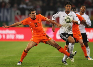 Кевин Строотман против Сами Хедиры, talksport.co.uk