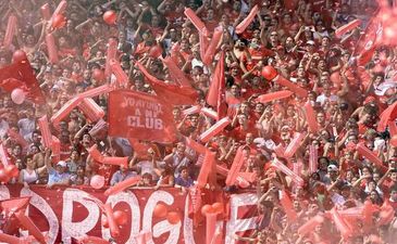 Ликует красная часть Авельянеды, фото Ole