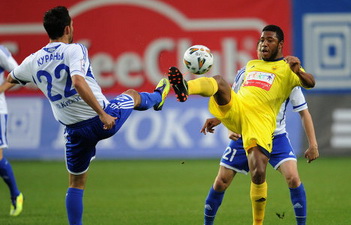 Динамовцы добились минимальной победы, фото РИА Новости