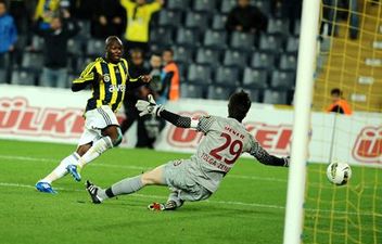 Соу удваивает счет, fenerbahce.org