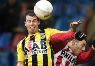 Никки Хофс, fcupdate.nl