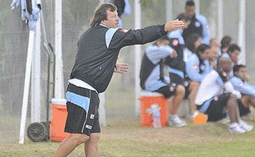 Тренер Бельграно Рикардо Зелинськи, фото Ole