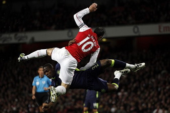 Ван Перси высоко взлетел в этом сезоне, Reuters