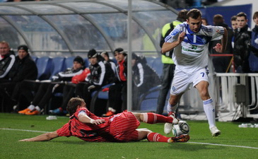 Автор победного гола Шевченко против Симинина, фото Ильи Хохлова, Football.ua 