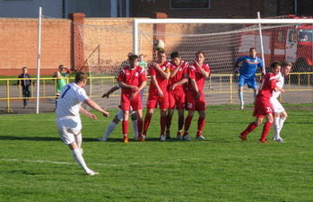 Динамо - Реал - 2:0. Дежавю? Фото sports.km.ua. В тексте использовано фото fckremen.com