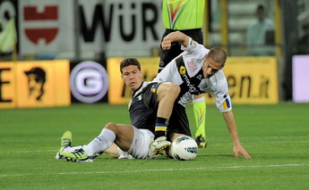 Эрнанес (слева), Getty Images