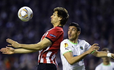 Фернандо Льоренте отдал две голевые передачи и забил решающий гол, Reuters