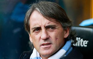 Роберто Манчини, АР